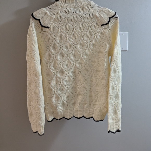Kaily k ivory collared sweater - Picture 3 of 3